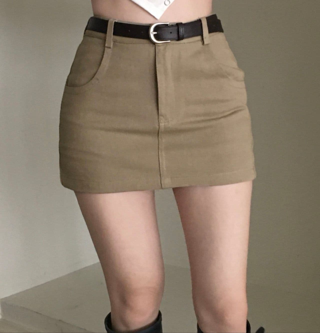 히니크 치마바지